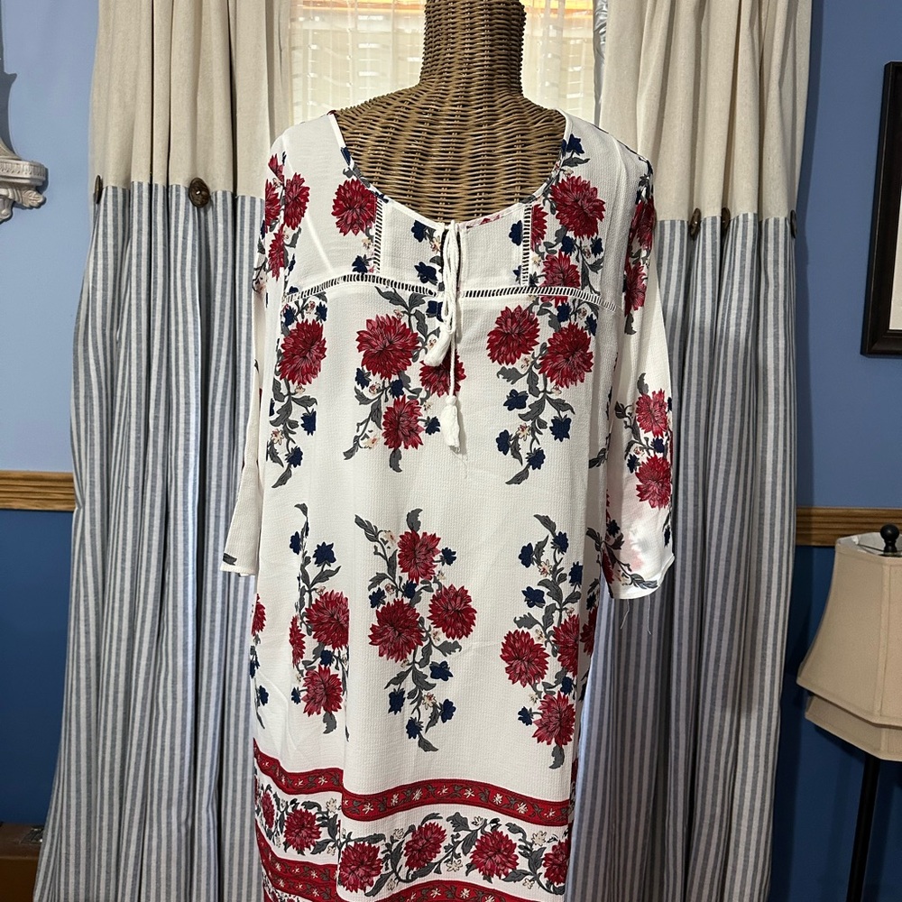 Light and flowing with built in slip Floral Print White Dress